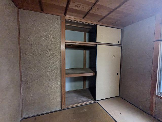 堀溝1丁目　中古一戸だての収納|和室の押入
■物件内覧・資金計画相談・住宅ローン相談、リフォーム相談、お問合せ受付中■
※当日・翌日のご内覧、ご相談はお電話でのお問合せがスムーズです！