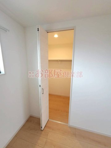 ポラリス野中町の収納|こまごまとしたものを収納できそうですね