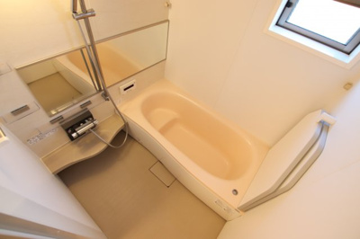 【浴室】 | ノイエスカーサ