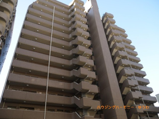 【外観】 | 平成築の新耐震基準適合マンション！太陽に愛された邸は、陽当り・通風に優れた魅力的で快適さを追求した邸宅。