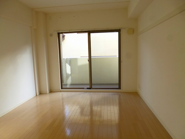 シャルム甲子園口の寝室