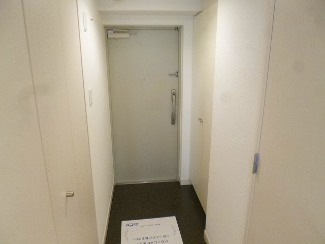 シャルム甲子園口の玄関