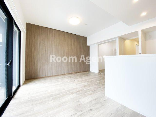 ルーエ池下の居間・リビング