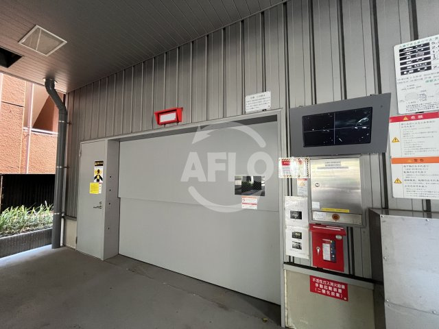 グランセジュール江坂の駐車場|グランセジュール江坂　駐車場