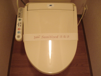 【トイレ】 | Ｊｅ　ｌｅ　ｐｒｅｎｄｓ　(ジュルプラン） | シャワートイレ