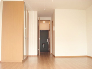 【洋室】 | Ｊｅ　ｌｅ　ｐｒｅｎｄｓ　(ジュルプラン） | 洋室