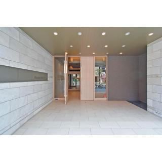 プランドール北浜のエントランス