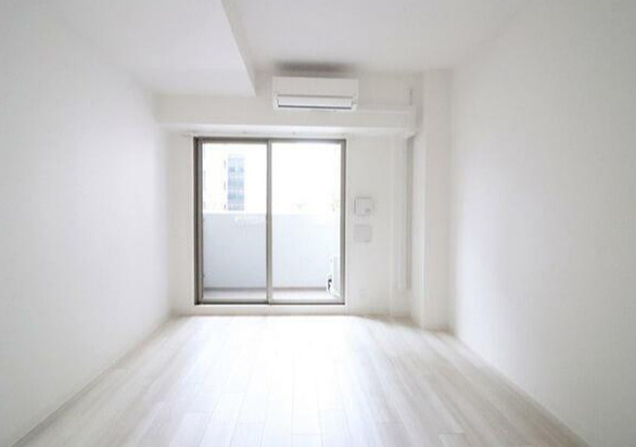 プランドール北浜の居間・リビング