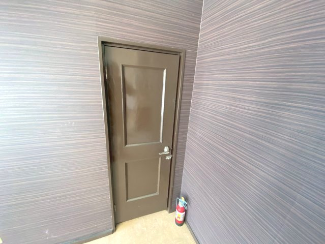 鴨田町貸店舗・事務所の内装