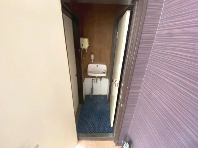 鴨田町貸店舗・事務所の内装