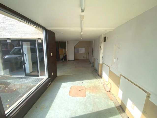 鴨田町貸店舗・事務所の内装