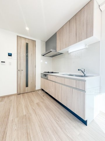 TRIOVE JR久留米駅前のキッチン|3口コンロ・グリル付のシステムキッチンです♪