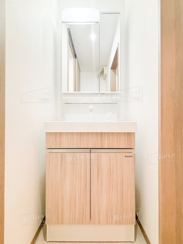 TRIOVE JR久留米駅前の洗面所|広い洗面スペースです★