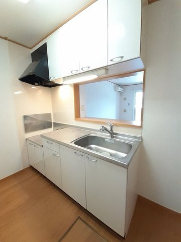 レジデンス福園のキッチン|使いやすいキッチンです