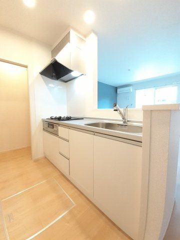 マーヴェラス　Ｈのキッチン|コンパクトなキッチンで掃除もラクラク