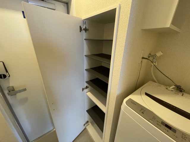 稲城市百村のアパートの収納