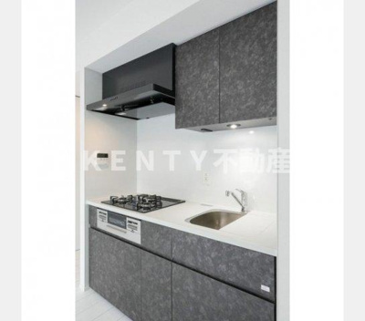 【キッチン】 | グランカーサ蒲田ウエスト | コンパクトなキッチンで掃除もラクラク