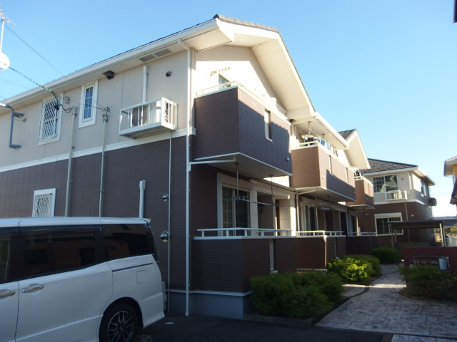 デフィー川原Ａの外観