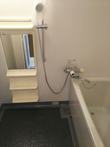 パークモダン新大阪の浴室
