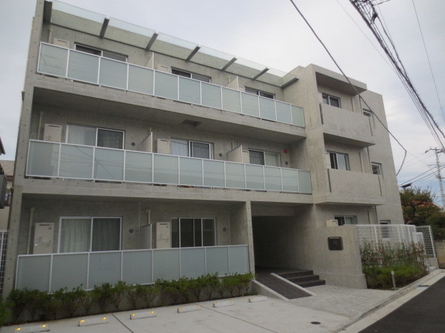 ウィステリア中原