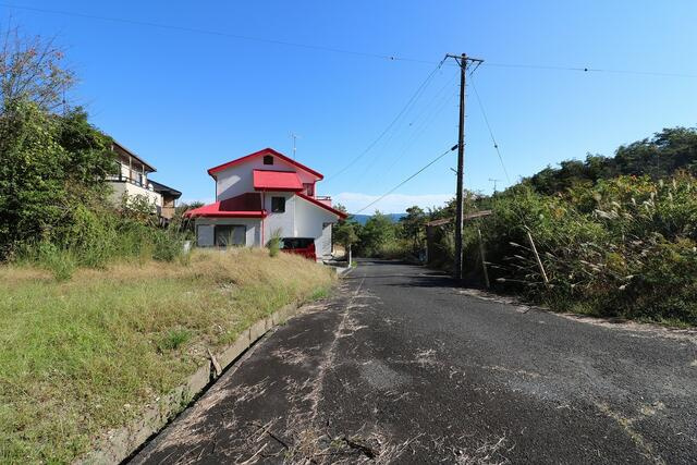 土岐市泉町大富の前面道路含む現地写真