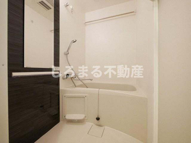 エスリード大阪上本町ブランシュの浴室