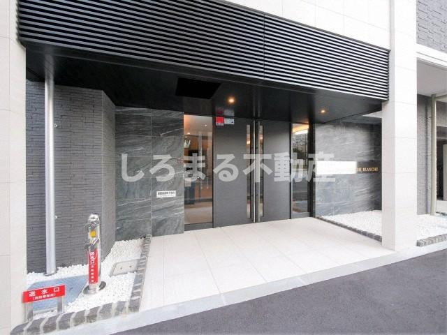 エスリード大阪上本町ブランシュのエントランス