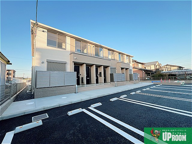 My　Dream（マイ　ドリーム）の駐車場