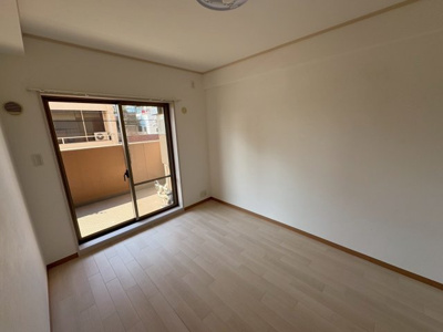 【洋室】 | リベールシティ堺錦之町