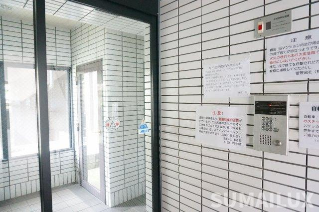 アメニティ坪井のロビー