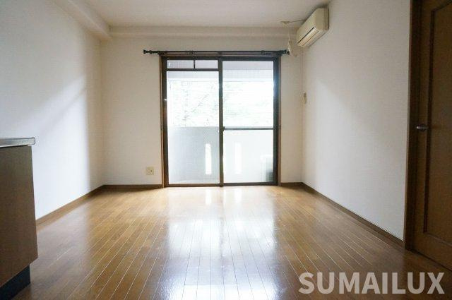 アメニティ坪井の居間・リビング