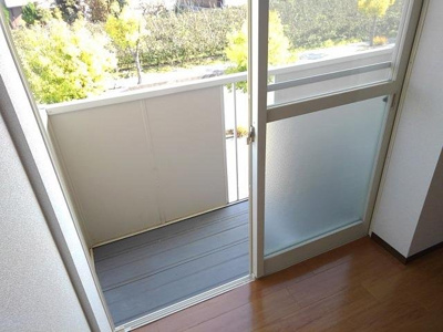 【バルコニー】 | ルミエールマキタ