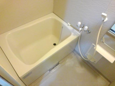 【浴室】 | ルミエールマキタ