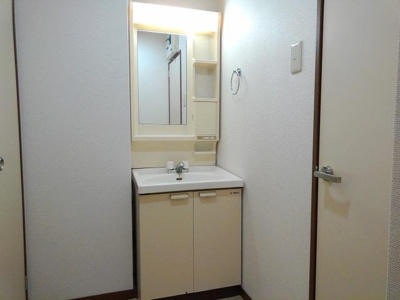 【洗面所】 | ルミエールマキタ