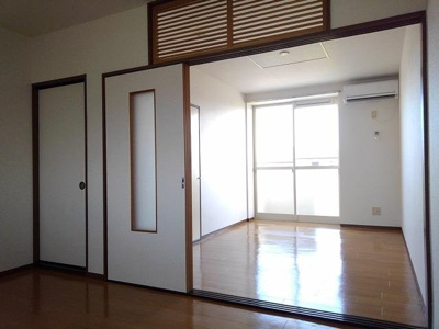 【内装】 | ルミエールマキタ