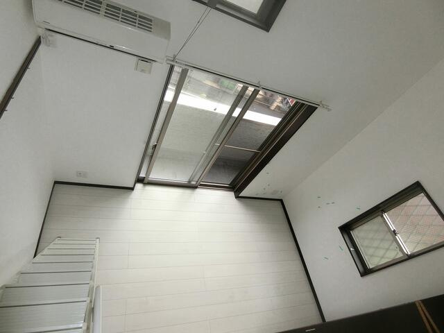 川崎市高津区下作延６丁目のアパートの寝室