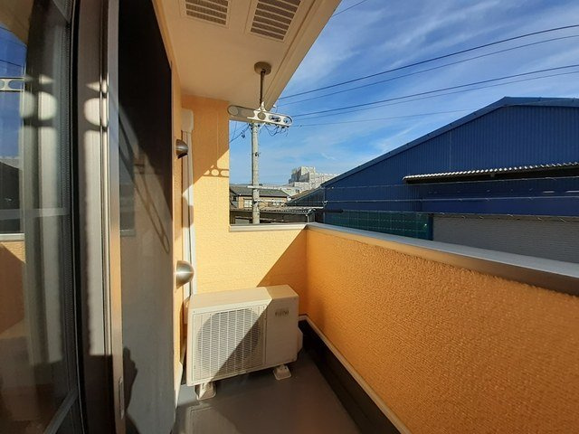 ウィンズⅡ　Ｂのバルコニー|バルコニーからの眺めを楽しみながら食事をしませんか