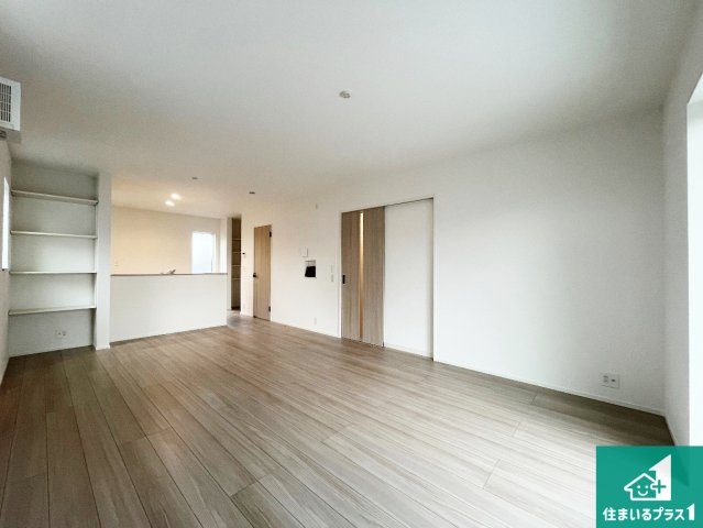 明石市大久保町山手台　第24-2期　新築一戸建ての前面道路含む現地写真|周辺は落ち着いた街並みの住宅地！子育てがしやすい住環境です！まだ未完成ですが、現地でしかわからない事もございます。是非一度ご覧ください。