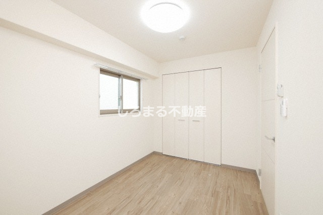 サンセール上本町の洋室