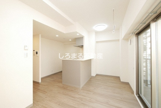 サンセール上本町の居間・リビング