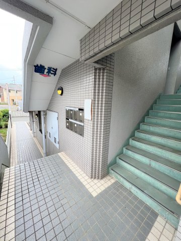 Aスタービル2F-B1の外観