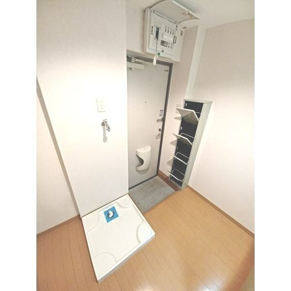 プチ・メゾン・ド・クローバー　名古屋市賃貸　仲介手数料無料の玄関