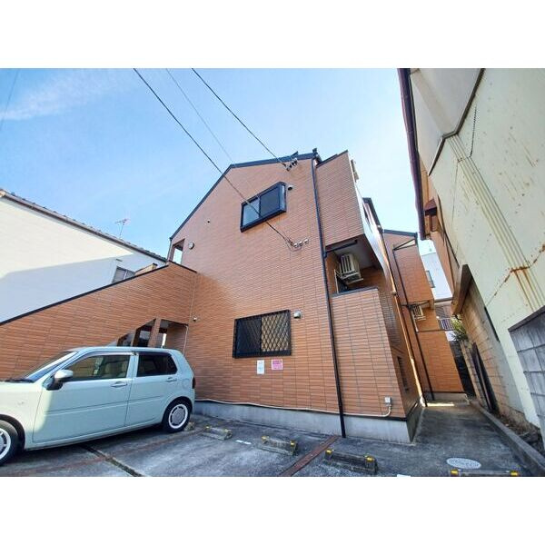 プチ・メゾン・ド・クローバー　名古屋市賃貸　仲介手数料無料のエントランス