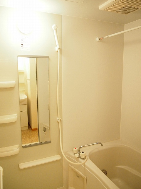 トーラスAの浴室