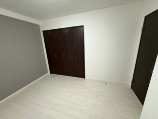 【洋室】 | ライオンズガーデン上野芝