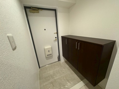 【玄関】 | ライオンズガーデン上野芝