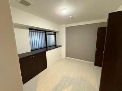 【洋室】 | ライオンズガーデン上野芝