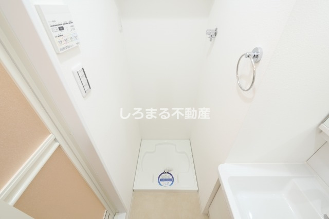 Ｌｕｃｅ　Ｋｕｊｏｎｉｓｈｉのその他