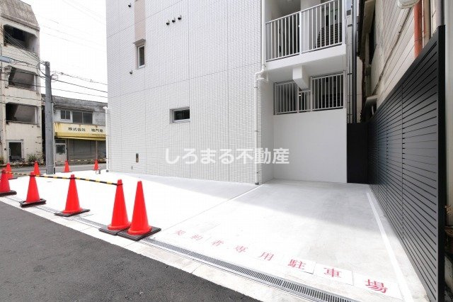 Ｌｕｃｅ　Ｋｕｊｏｎｉｓｈｉのロビー