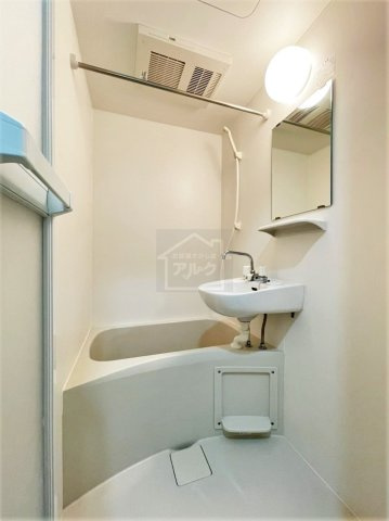 練馬区平和台１丁目のアパートの浴室